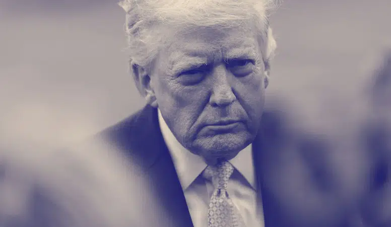 Trump’tan İran açıklaması: Enerji santraline yönelik yıkım süreci 10 gün ertelendi