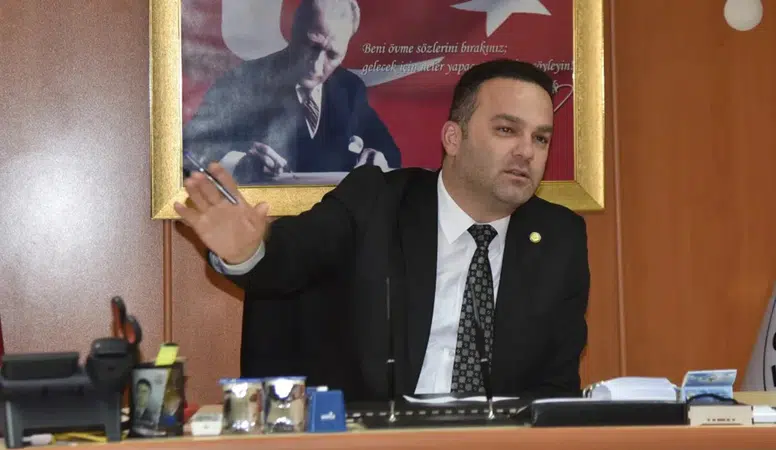 Çocuğa Cinsel Taciz Suçundan Yargılanan Eski CHP’li Başkan Hasbi Dede’ye 1 Yıl 6 Ay Hapis