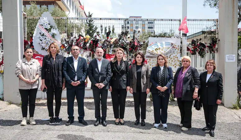 CHP Heyeti Kahramanmaraş’ta Ailelerle Görüştü: “Çocuklarımız Şehit Sayılsın”