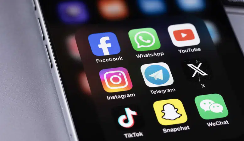 Norveç’ten 16 Yaş Altına Sosyal Medya Yasağı Hazırlığı