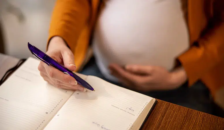 Doğum izni başvurusu nasıl yapılır? Bu detaya dikkat: 10 iş günü şartı var