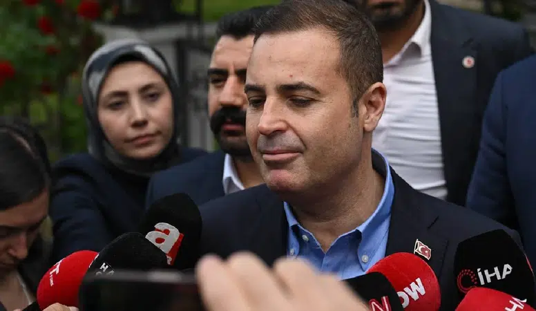 Ahmet Akın’dan Kılıçdaroğlu ziyareti sonrası CHP mesajı: “Bu süreç birlik içinde aşılır”