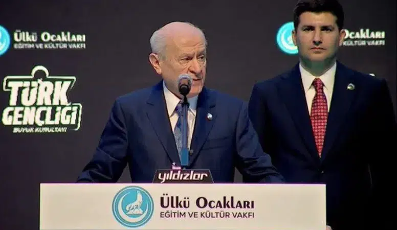 Devlet Bahçeli’den Türk gençliğine 19 Mayıs mesajı: “Umudumuz gençliktedir”