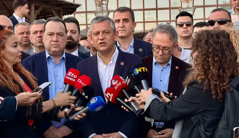 Özgür Özel: “Bizi partiden ayrılmaya zorlayan bir tutum var”