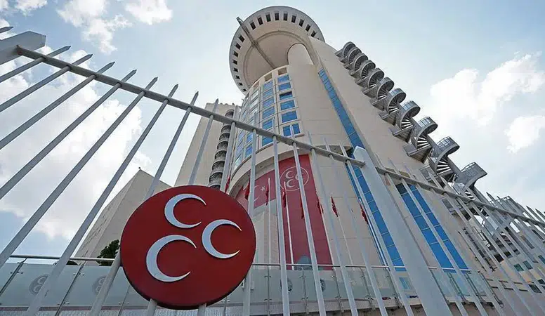 MHP Isparta İl Teşkilatı Feshedildi: Yeni İl Başkanı Osman Gülay Oldu