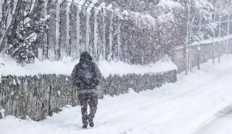 Meteoroloji uyardı: 26 ilde sarı kod alarmı! Kar, sağanak ve kuvvetli rüzgâr bekleniyor