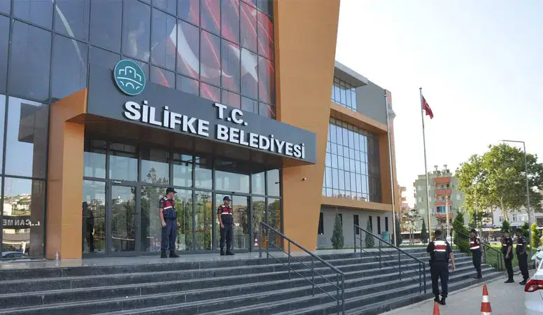 Mersin Silifke Belediye Başkan Vekilliğine CHP'li Oğuzhan Kökten Seçildi