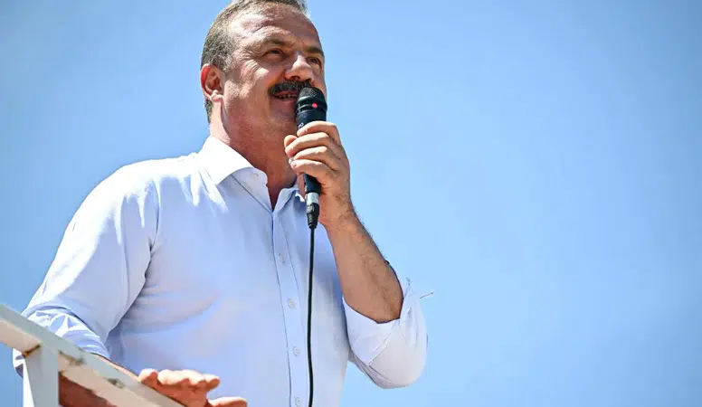 Yavuz Ağıralioğlu vatandaşlara seslendi: “İktidar olmadan hizmet getirdik”