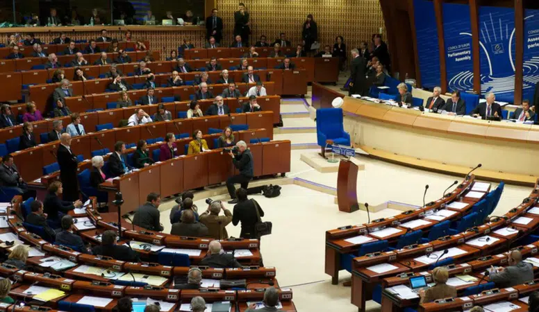 AKPM, Türkiye'deki muhalefet baskıları ve adalet sistemini tartıştı