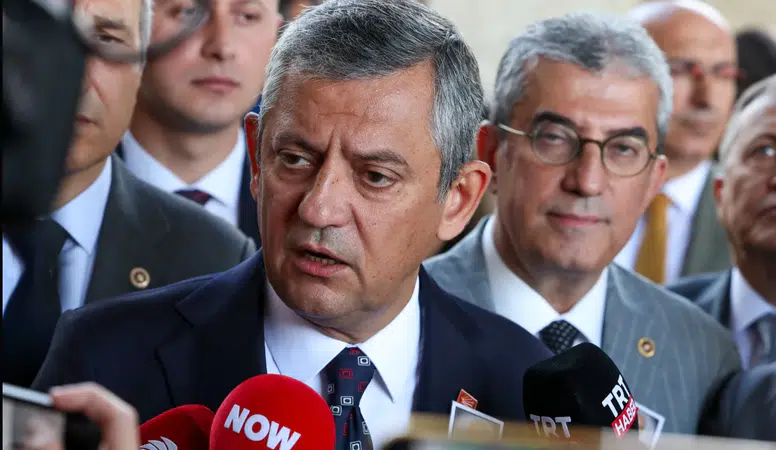 Özgür Özel’den olağanüstü kurultay açıklaması: “Başvurumuzu gecikmeden yapacağız”