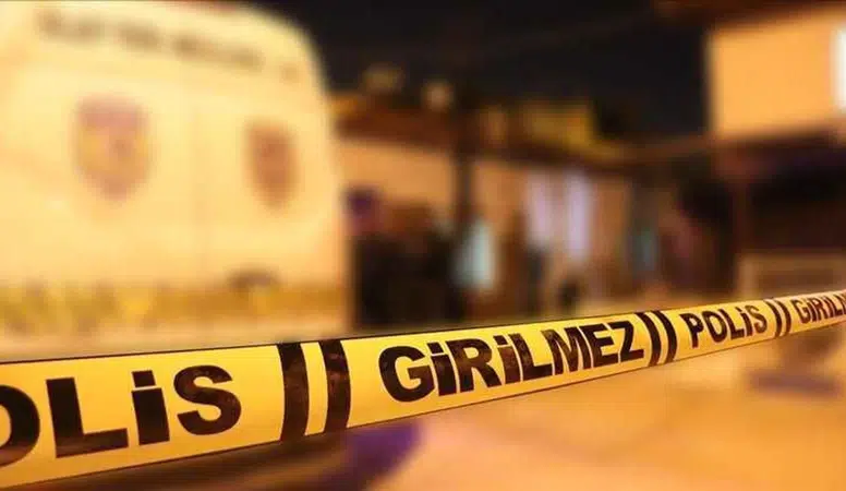 Kocaeli’de Dehşet: 5 Çocuk Annesi Kadın Eşi Tarafından Sokak Ortasında Bıçaklanarak Öldürüldü