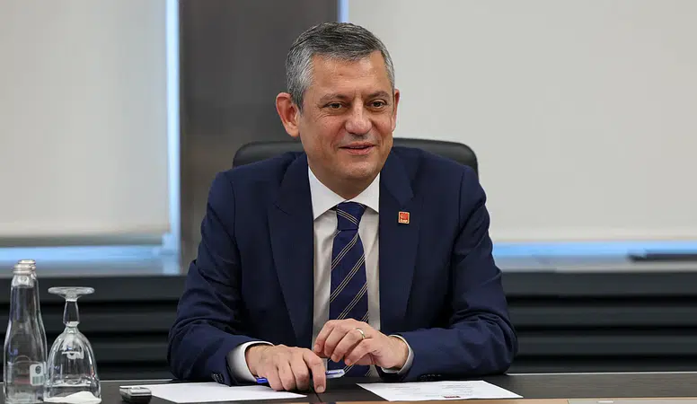 Özgür Özel yeni partinin kuruluşu için TBMM'de kapalı grup toplantısı yapacak