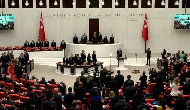 Erdoğan ve Milletvekillerine Zam: İşte Erdoğan’ın Yeni Maaşı