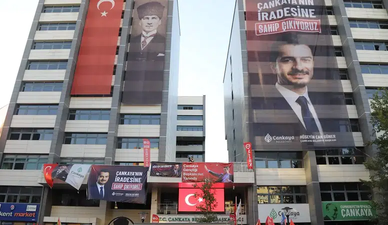 Çankaya Belediyesi operasyonu Eyüpsultan'a sıçradı: Belediye başkan yardımcısı gözaltında