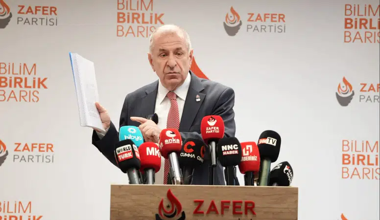 Ümit Özdağ'dan ekonomik kriz ve sığınmacı politikalarına yönelik sert eleştiriler!