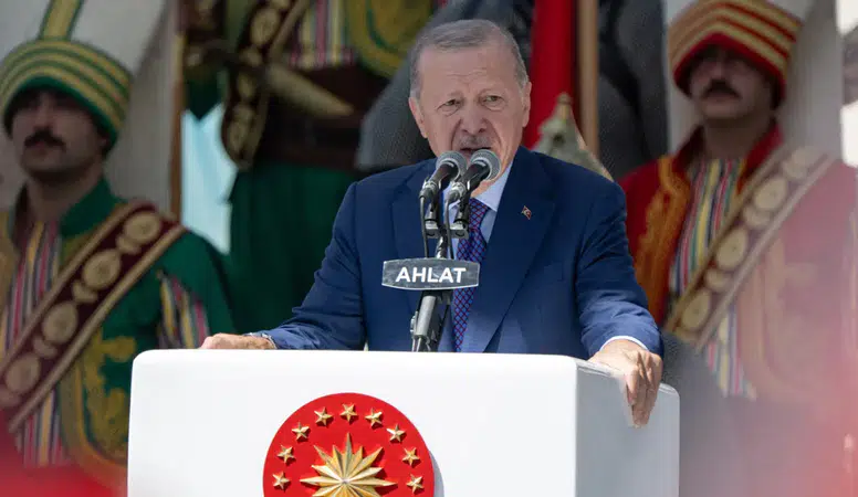 Erdoğan Ahlat'ta konuştu: "Kardeşliğimizle yeni bir döneme adım atıyoruz"