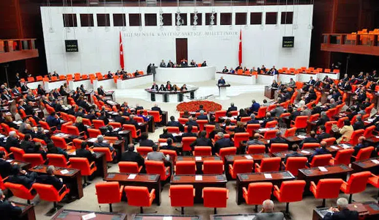 TBMM'den şehit ve gazi ailelerine ek gelir ve sosyal haklar düzenlemesi onaylandı