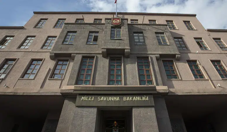 Askeri kadrolar için başvuru süresi 17 Ağustos'a uzatıldı
