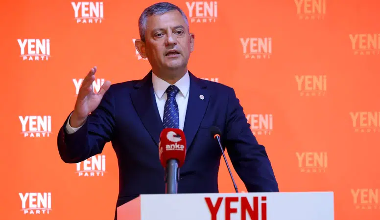 Yeni Parti'nin İl Başkanları Toplantısı: Özgür Özel'den İktidar Vurgusu ve Yedi Söz Açıklaması