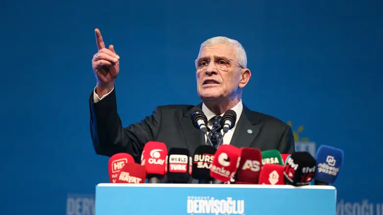 İYİ Parti Genel Başkanı Müsavat Dervişoğlu: "Öcalan ile Bahçeli arasında bir kırmızı hat var"