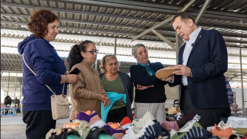 Abdullah Özyiğit’ten Tandır Evi ve Kadın Üretici Pazarı ziyareti: Yerel üretim ve kadın emeği vurgusu