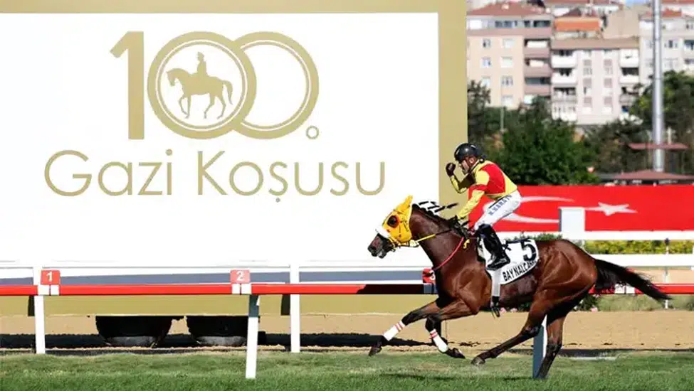 100. Gazi Koşusu’nu Bay Nalçakan Kazandı