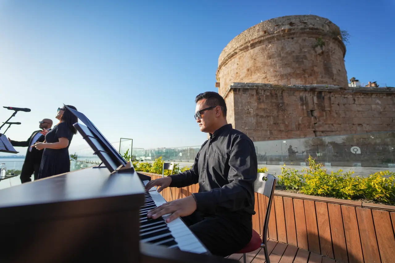 11. Uluslararası Kaleiçi Old Town Festivali Renki Karelere Sahne Oldu 16