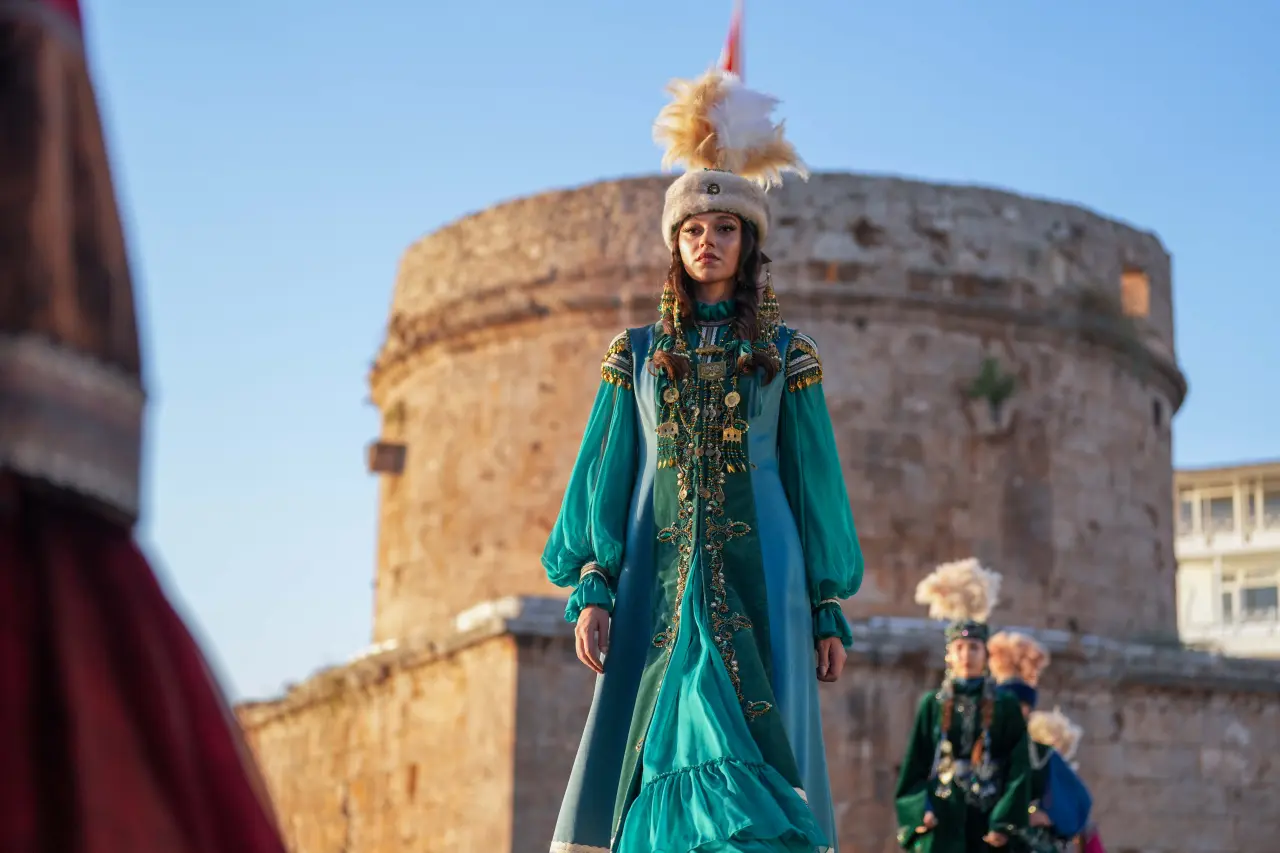 11. Uluslararası Kaleiçi Old Town Festivali Renki Karelere Sahne Oldu 17