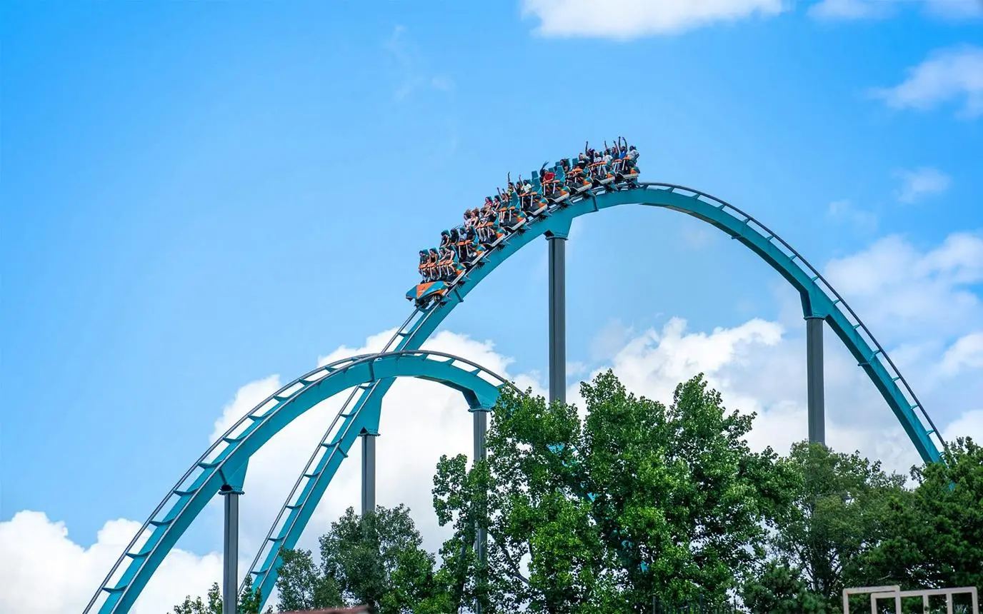 Six Flags Over Georgia Tickets With Hurricane Harbor Access