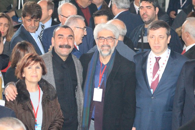 CHP KURULTAYINDAN KARELER 396