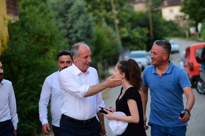 CHP'nin Cumhurbaşkanı Adayı Muharrem İnce, iftar yemeğinde 5