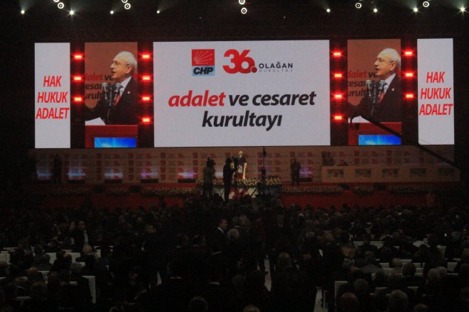 CHP KURULTAYINDAN KARELER 440