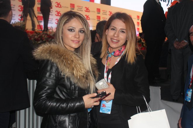 CHP KURULTAYINDAN KARELER 205