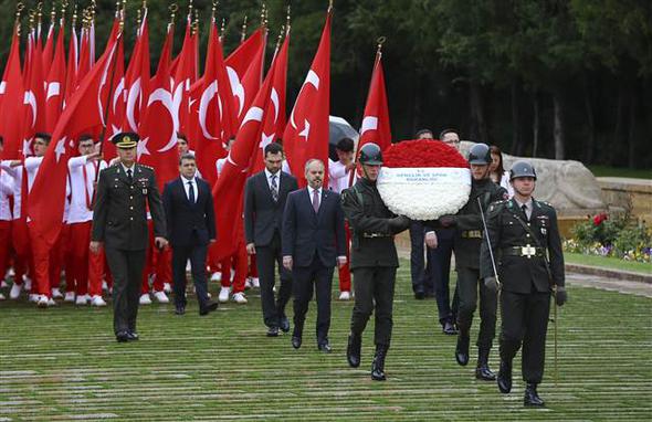 Gençler Anıtkabir'de, Ata'nın huzurunda... 22