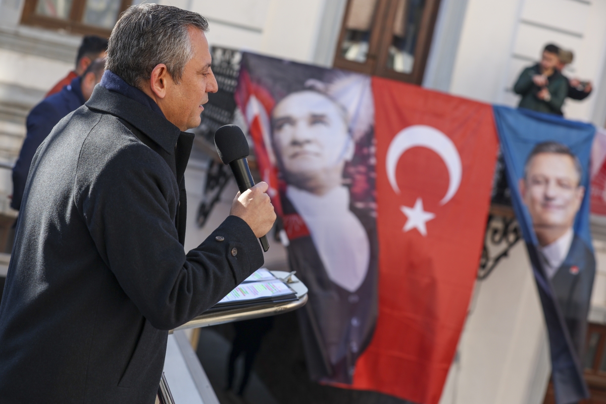 CHP Genel Başkanı Özgür Özel Kars İl Başkanlığının açılışını gerçekleştirdi 10