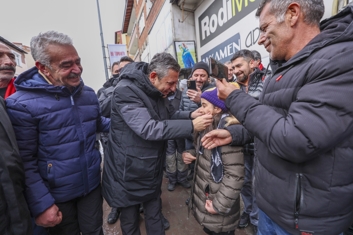 	CHP Genel Başkanı Özgür Özel, Sarıkamış harekatının 110.yıldönümü nedeniyle düzenlenen Sarıkamış Şehitleri Anma Yürüyüşü ve Anma Törenine katıldı 22