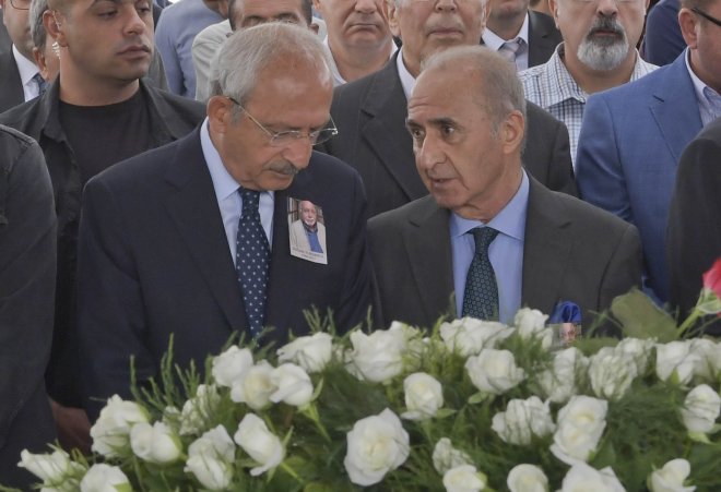 DOĞAN YURDAKUL'UN CENAZE TORENİ 5