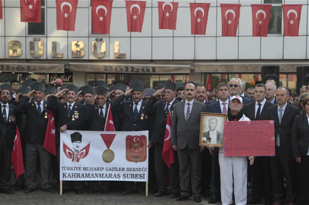 10 Kasım'da hayat böyle durdu 18
