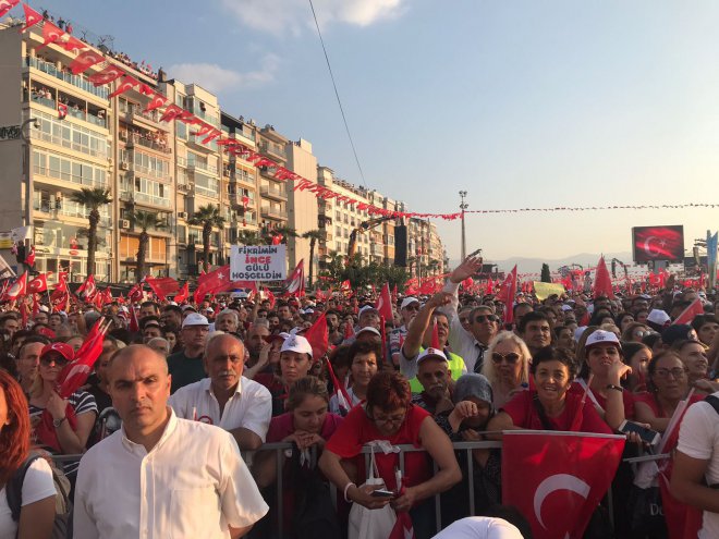 İnce İzmir'de!.. 77
