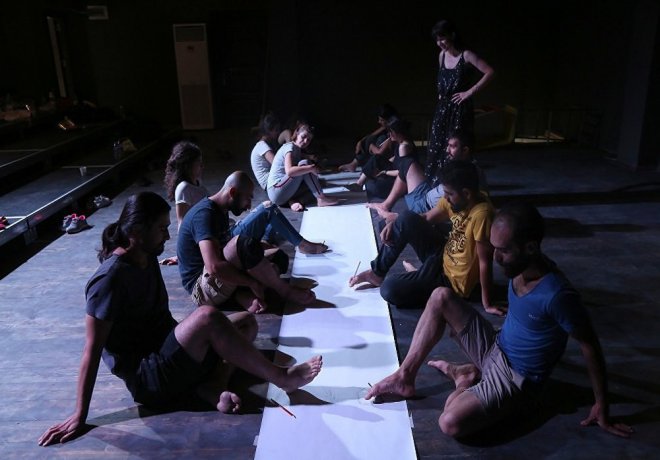 Köydeki araziyi satıp Sanat Merkezi açtılar 7