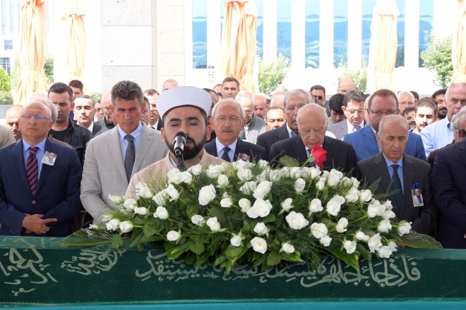 DOĞAN YURDAKUL'UN CENAZE TORENİ 2