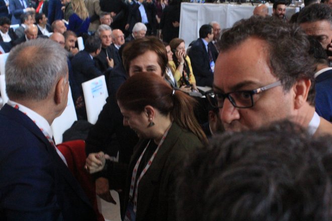 CHP KURULTAYINDAN KARELER 273