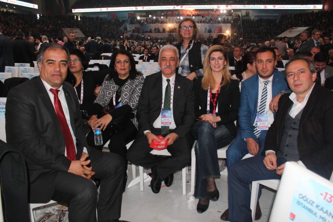 CHP KURULTAYINDAN KARELER 297