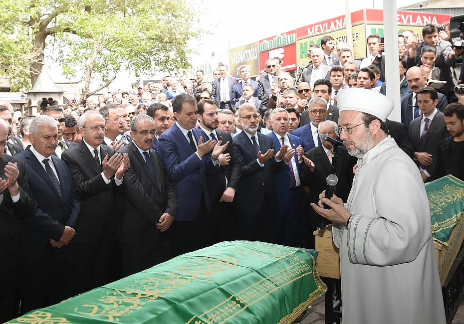 Kılıçdaroğlu Abdullah Gül'ü Babasının Cenazesine Katıldı 5