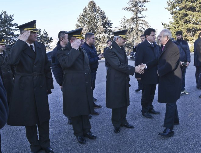 İSMET İNONU'NUN VEFATININ 44. YILINDA KABRİ BAŞINDA ANILDI 3