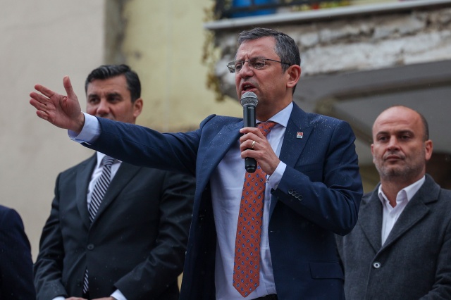 Cumhuriyet Halk Partisi Genel Başkanı Özgür Özel, Manisa'da 3