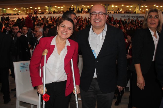 CHP KURULTAYINDAN KARELER 311