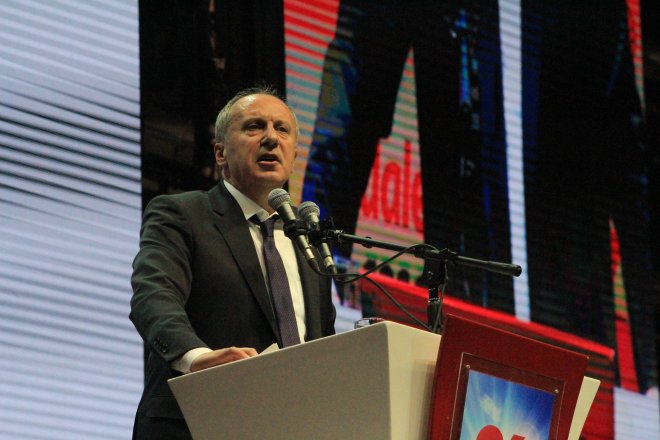 CHP KURULTAYINDAN KARELER 255