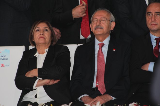 CHP KURULTAYINDAN KARELER 97