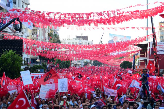 Muharrem İnce'ye Mersin'de büyük ilgi 1